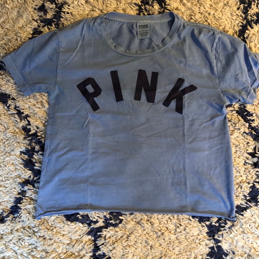 Pink crop tee